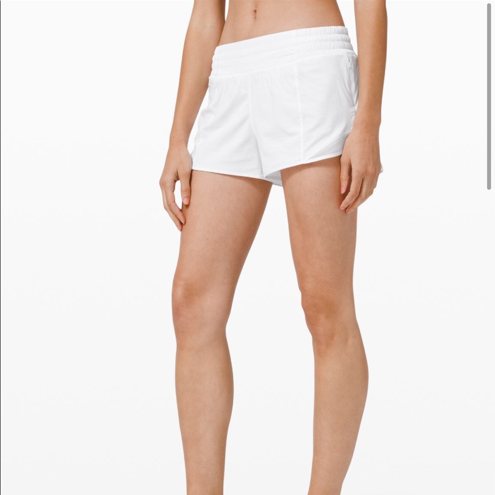 Lululemon high waisted hotty hot shorts